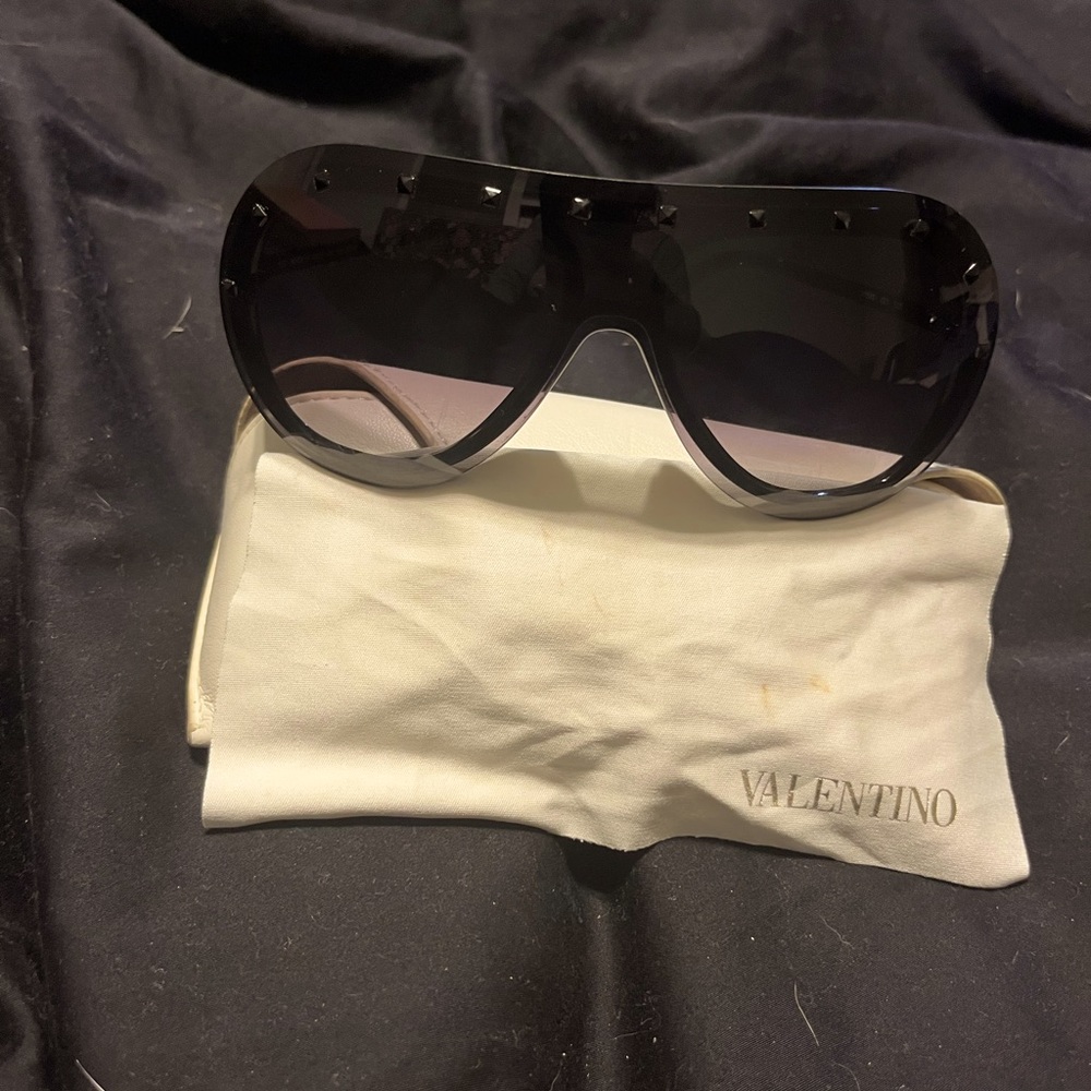 Valentino Aviator Frames - image 3